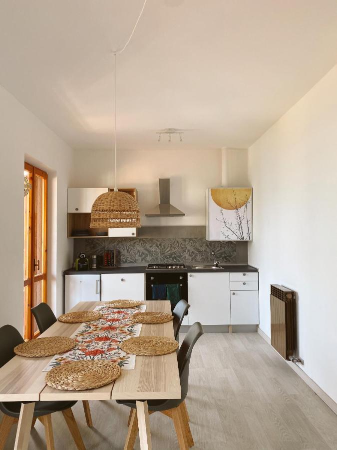 Happy Guest Apartments - Bella Vista Riva di Solto Luaran gambar