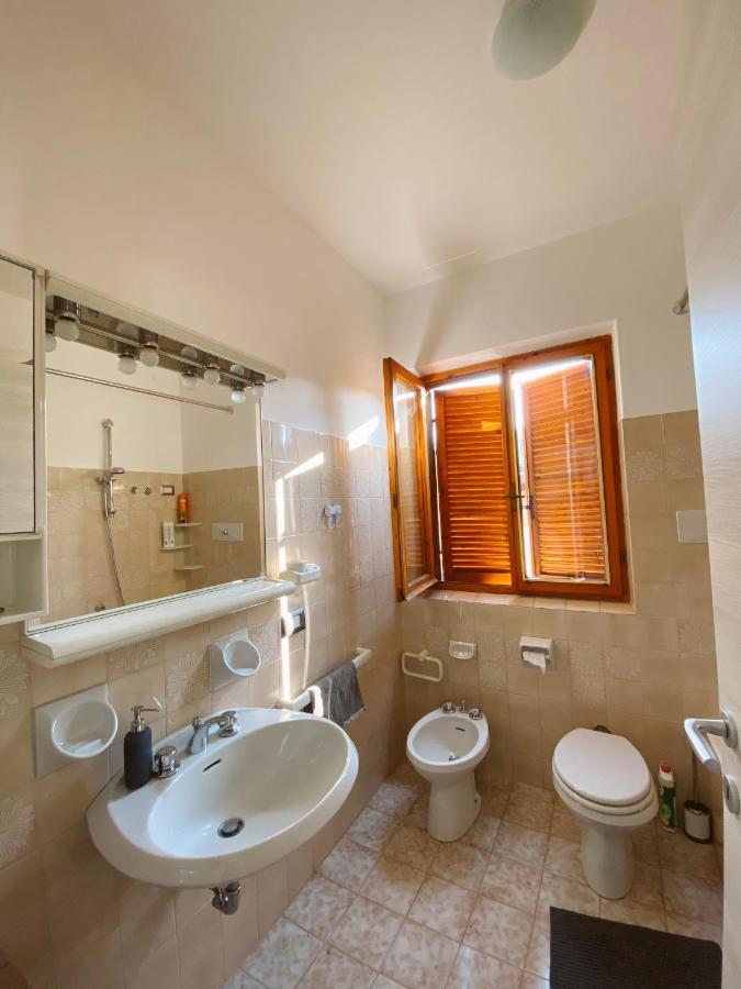 Happy Guest Apartments - Bella Vista Riva di Solto Luaran gambar