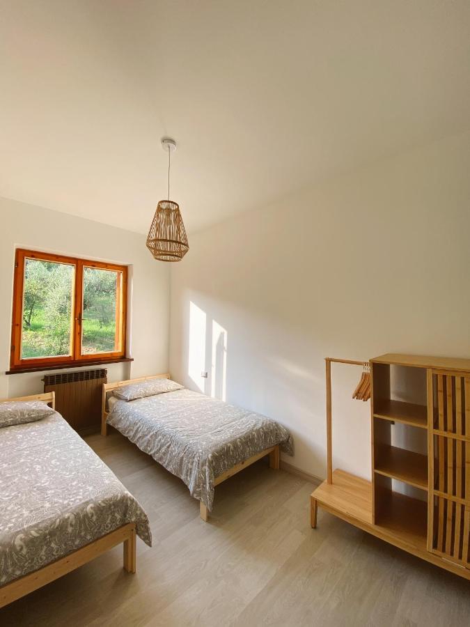 Happy Guest Apartments - Bella Vista Riva di Solto Luaran gambar